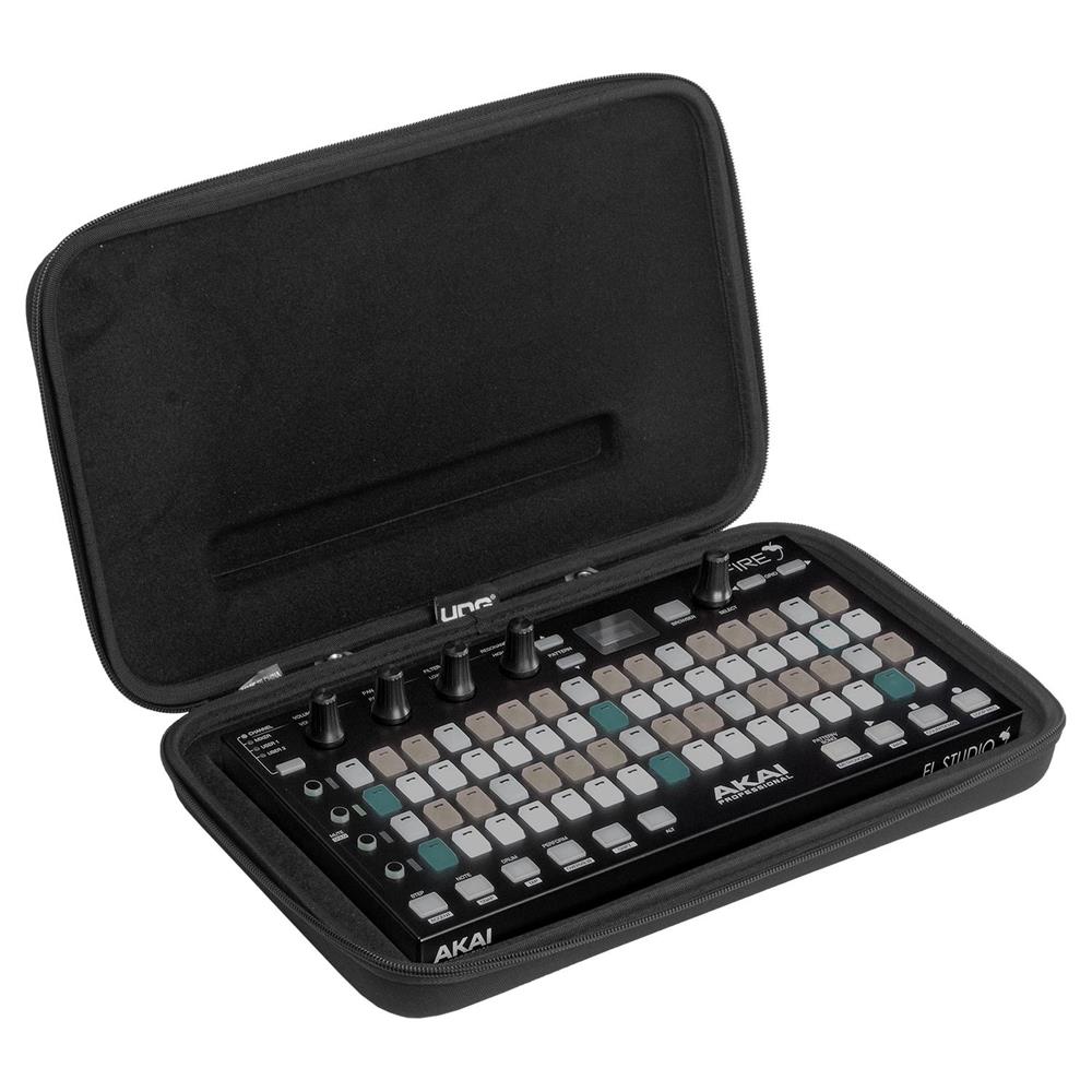 udg-u8477bl
